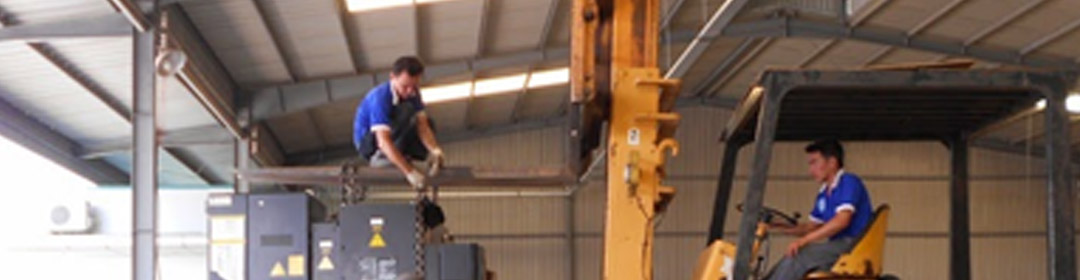 Chúng tôi chuyên dời nhà xưởng, kho bãi, máy móc công nghiệp nhanh chóng và an toàn. Cam kết tháo lắp – vận chuyển – lắp đặt lại đúng kỹ thuật, đúng tiến độ. Hỗ trợ trọn gói từ khảo sát đến bàn giao, tiết kiệm thời gian và chi phí cho doanh nghiệp.